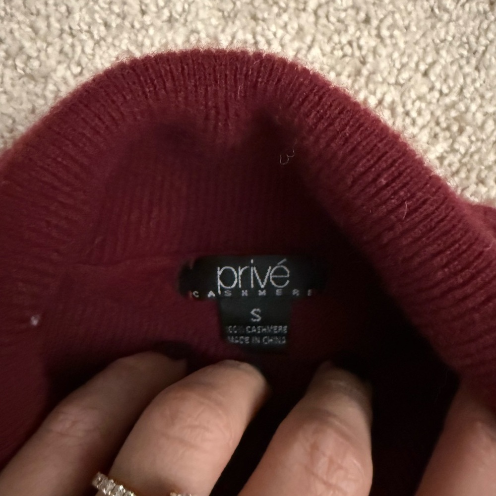 Privé Burgundy Cashmere Sweater - Picture 3 of 4